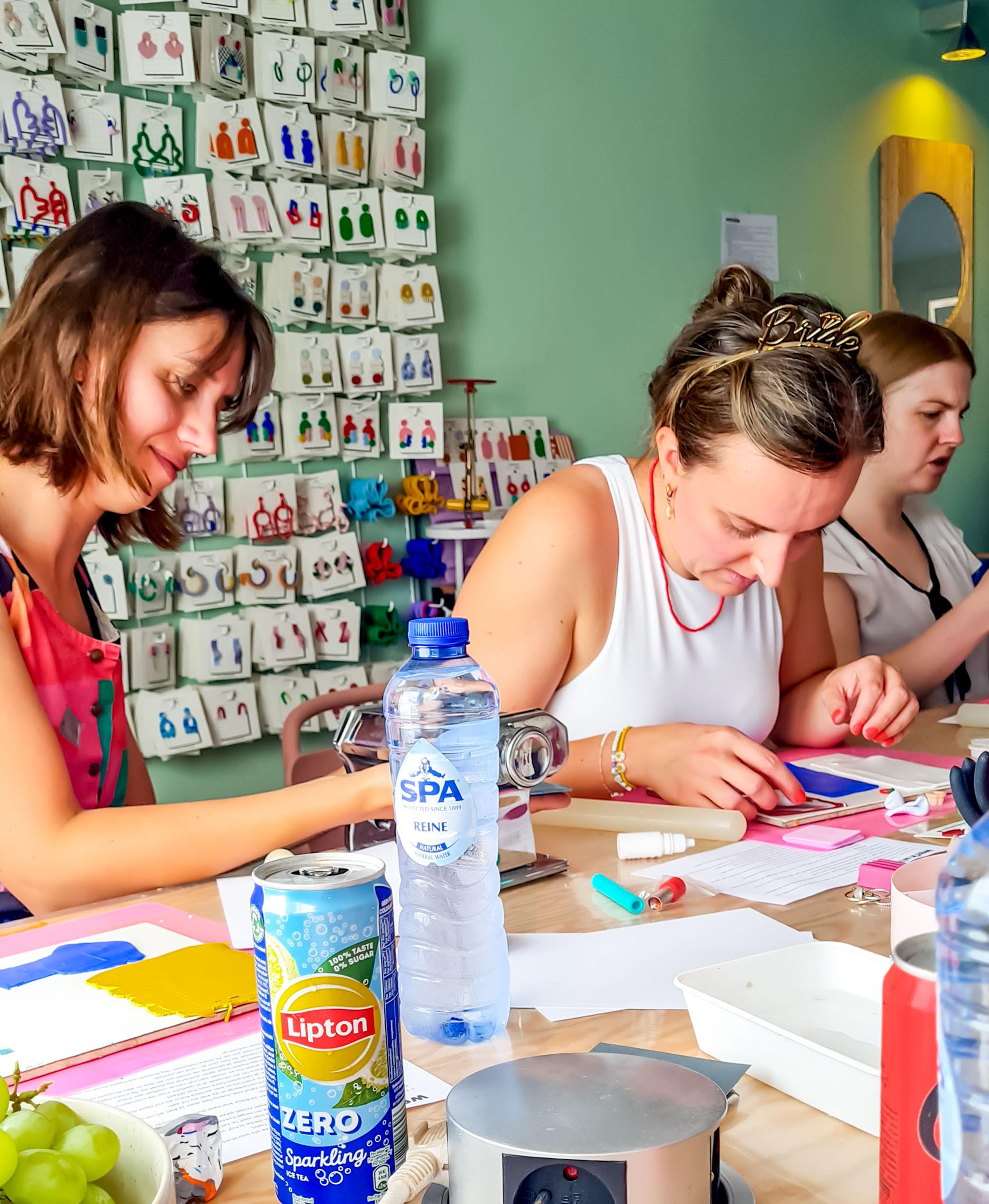 oorbellen uit polymeerklei voor beginners - Foto