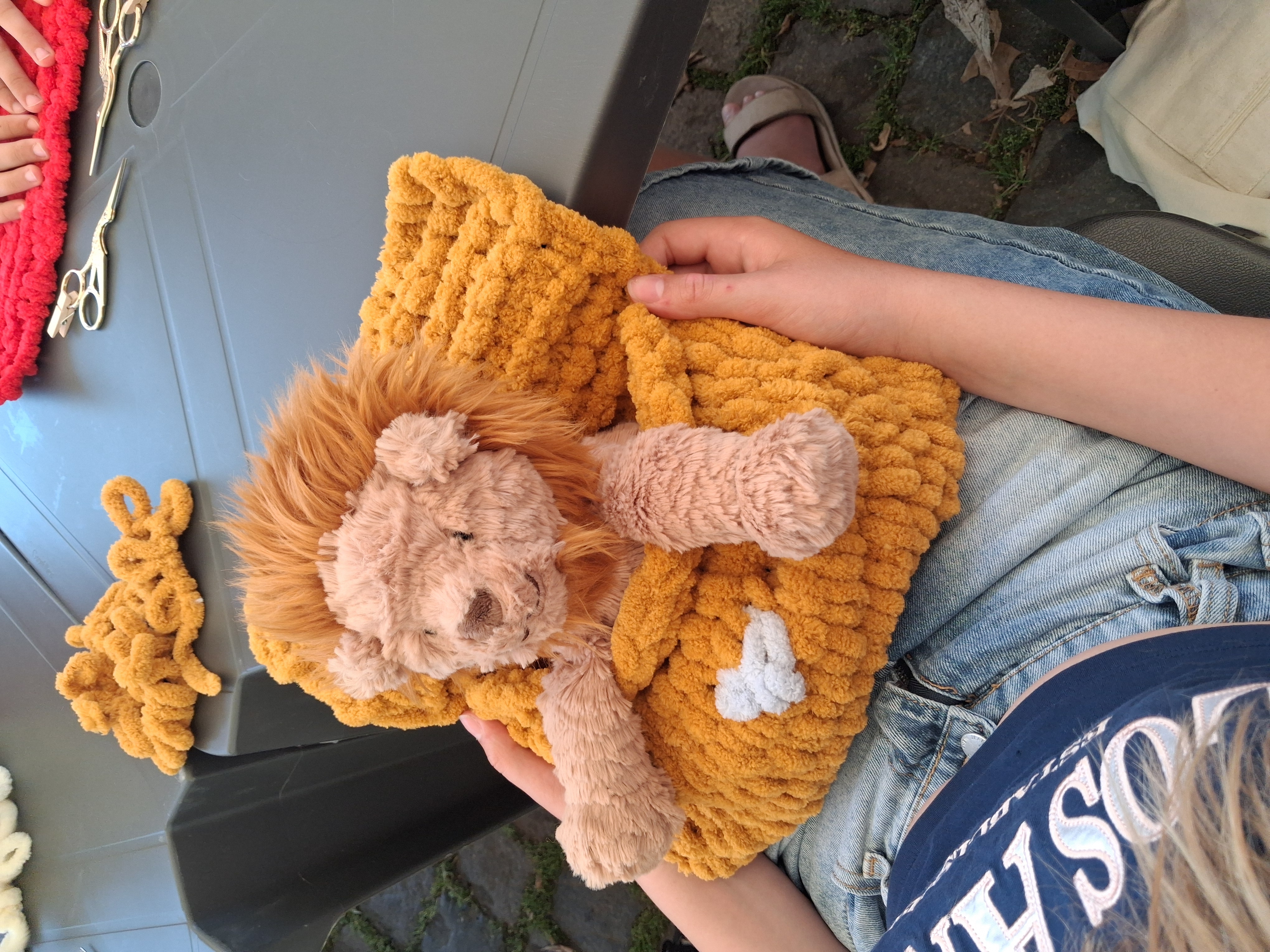 DIY Pakket kids: Maak zelf een zacht slaapzakje voor je knuffel of pop – gewoon met je handen!