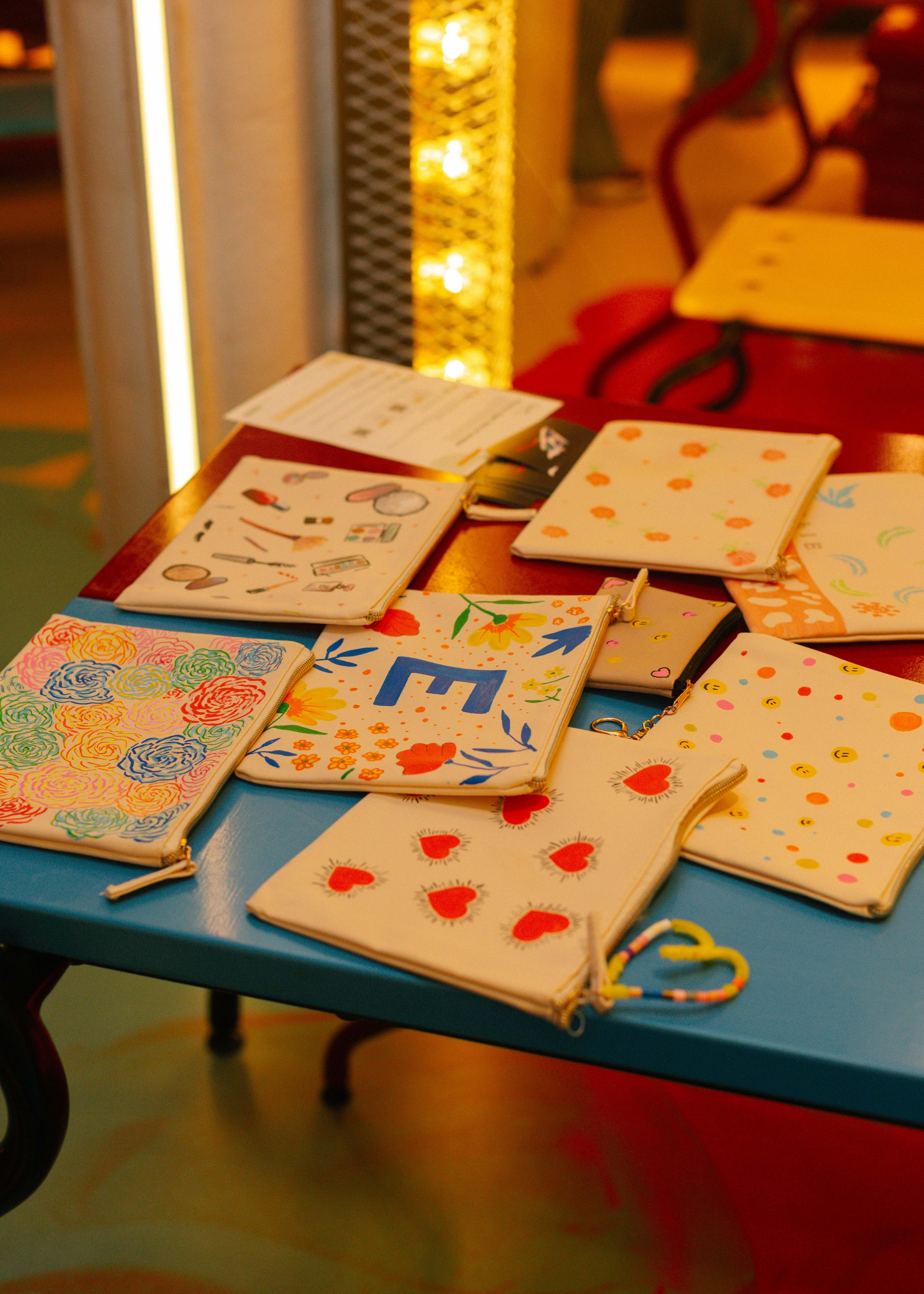 Etui pimpen 🎨 Kids inloopworkshop voor op events - Foto