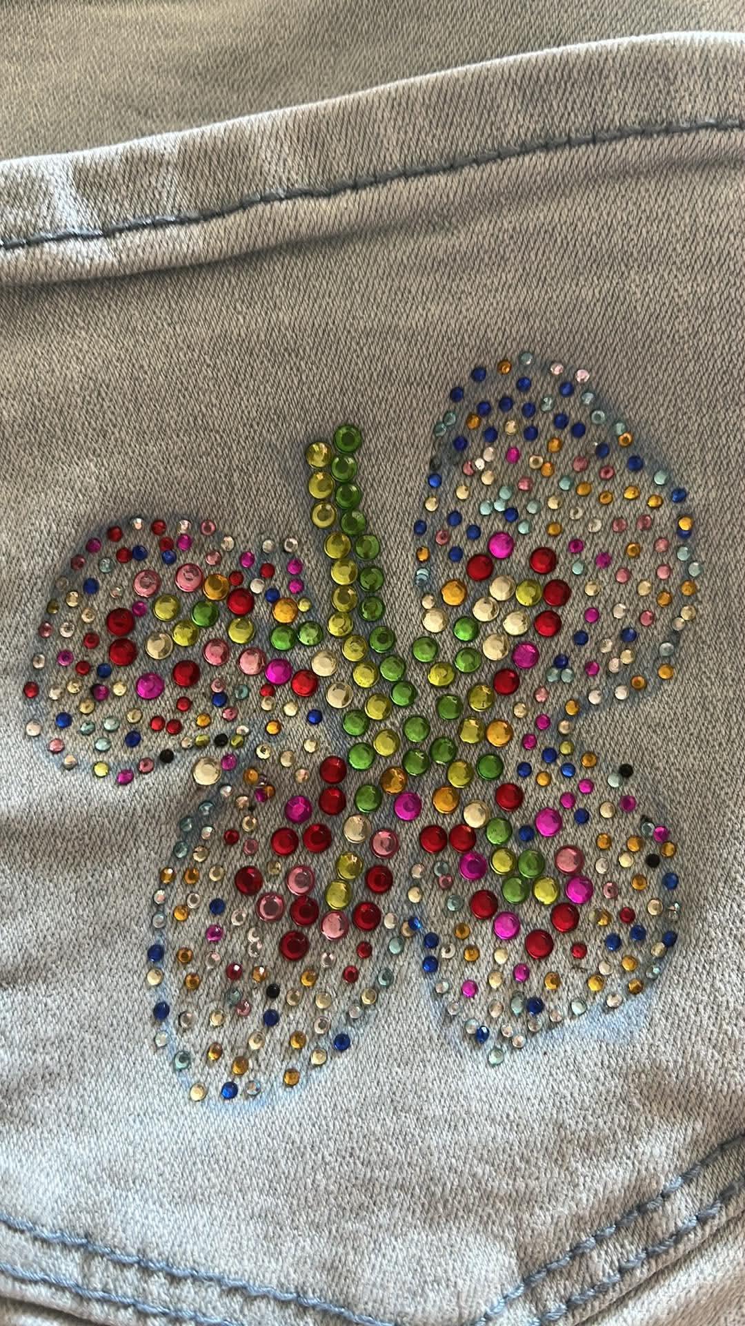✨ WORKSHOP – PIMP JE OUTFIT! ✨ Met strass, parels & hotfix - Foto