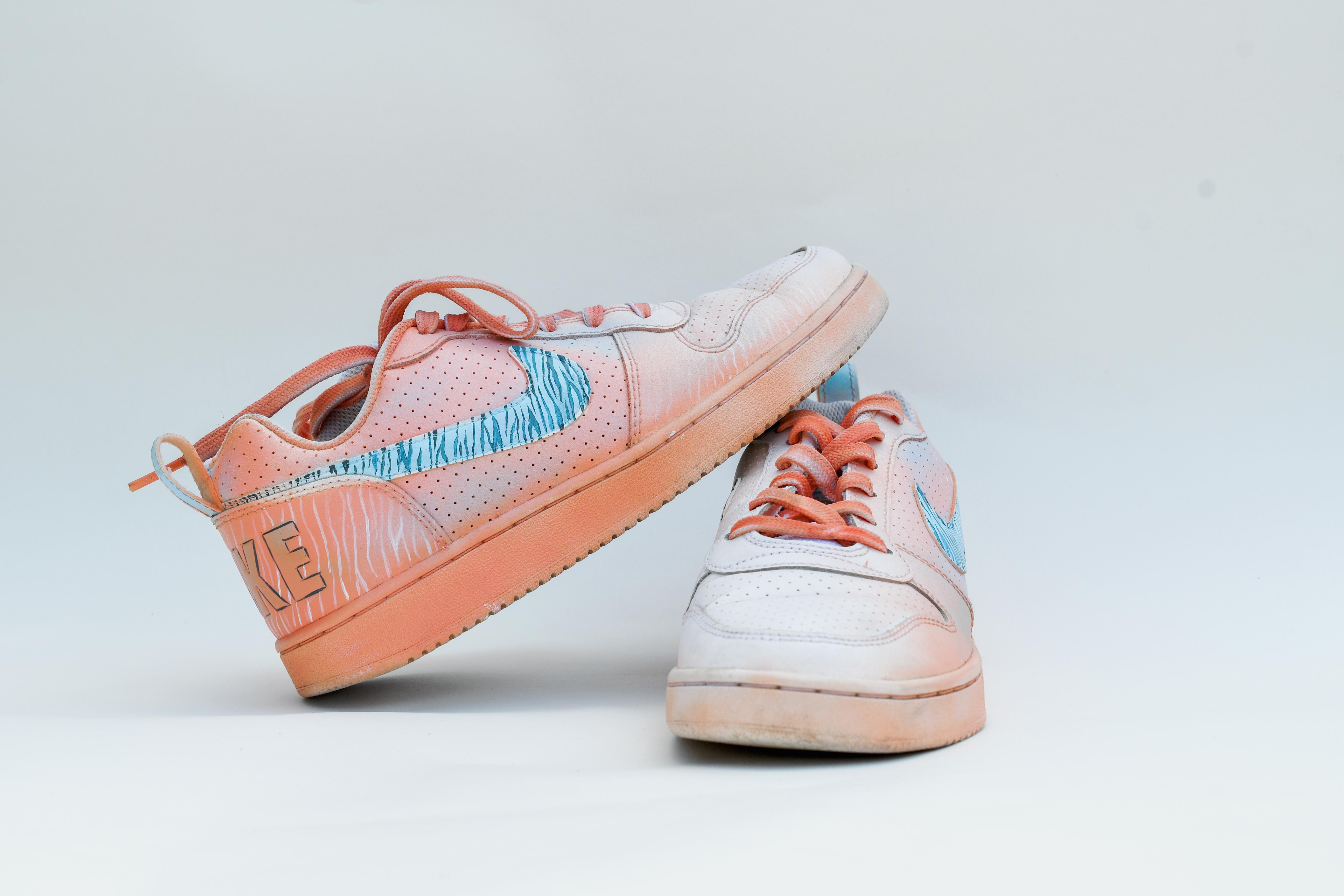 Sneakers customizen of pimpen 👟🎨 workshop @ WOLF - Foto