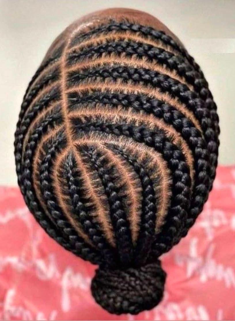 Crown of Cornrows: Vlecht je eigen Stijl - Foto