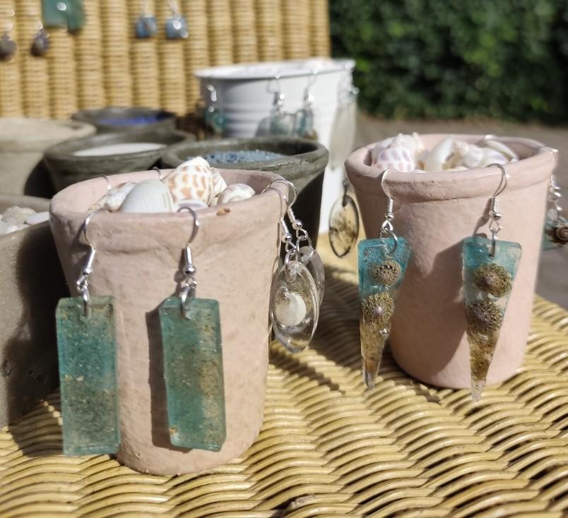 UV Resin sieraden maken inloopworkshop - Foto