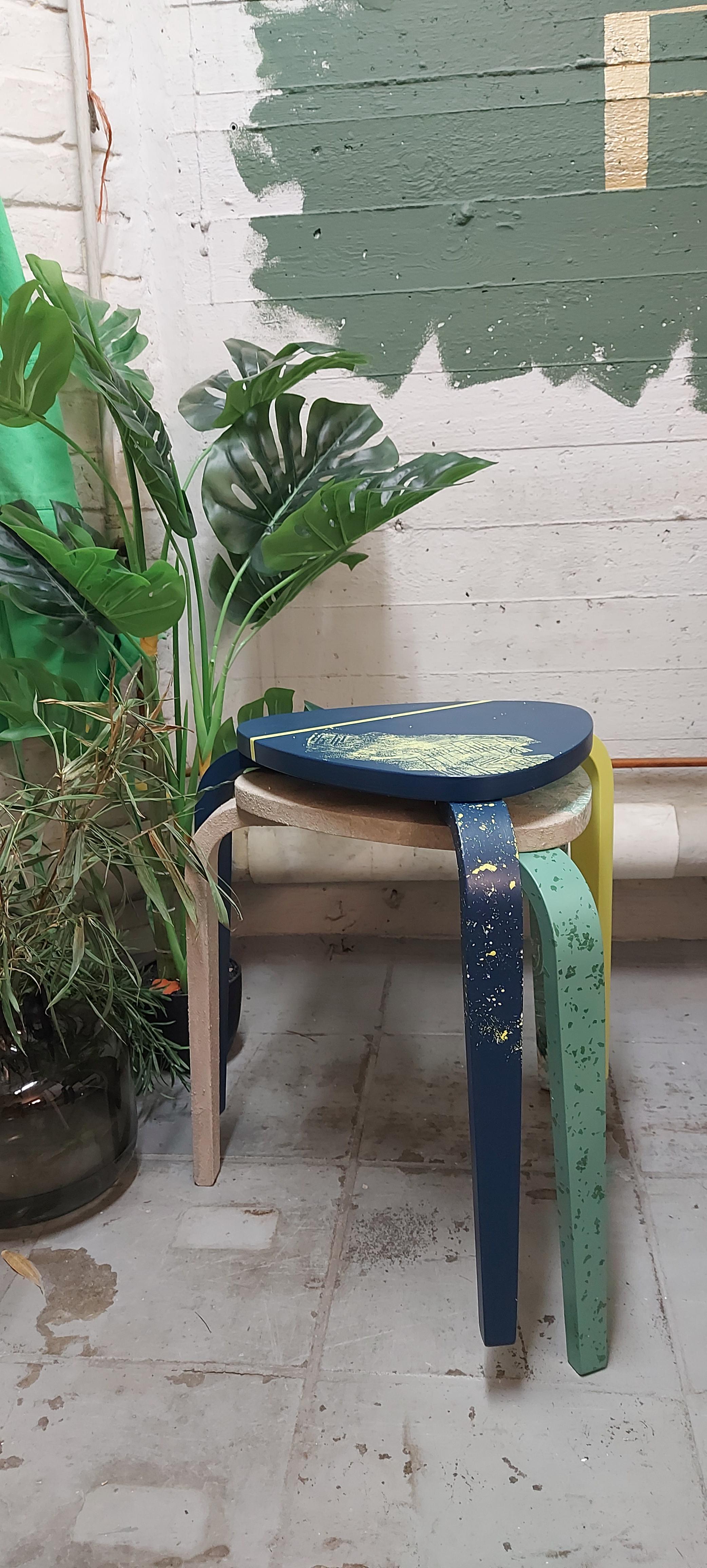 verfraai je interieur met unieke zitjes, bijzettafeltjes of plantenzetters - Foto