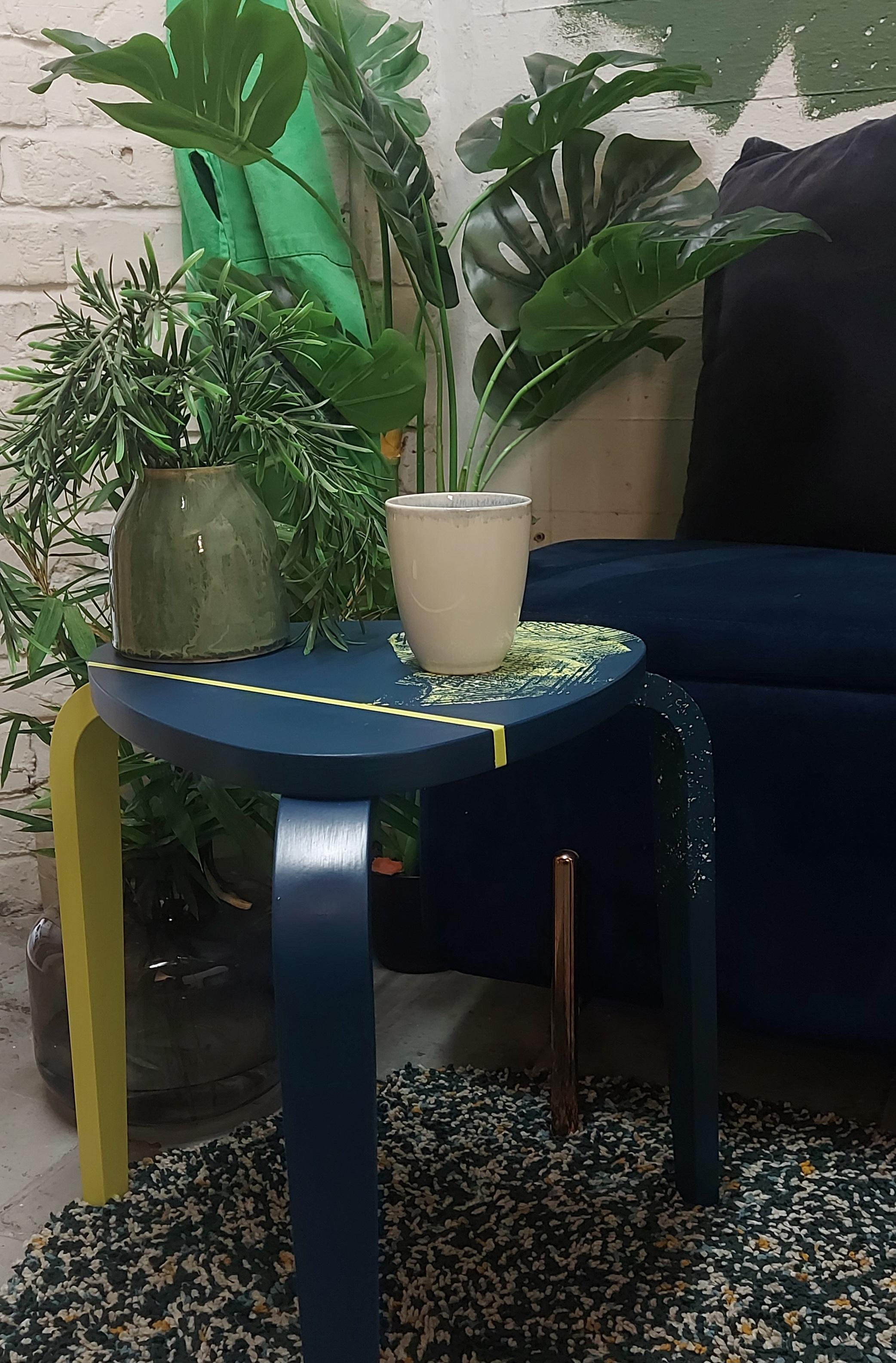verfraai je interieur met unieke zitjes, bijzettafeltjes of plantenzetters - Foto