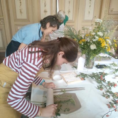 Botanische tegels maken