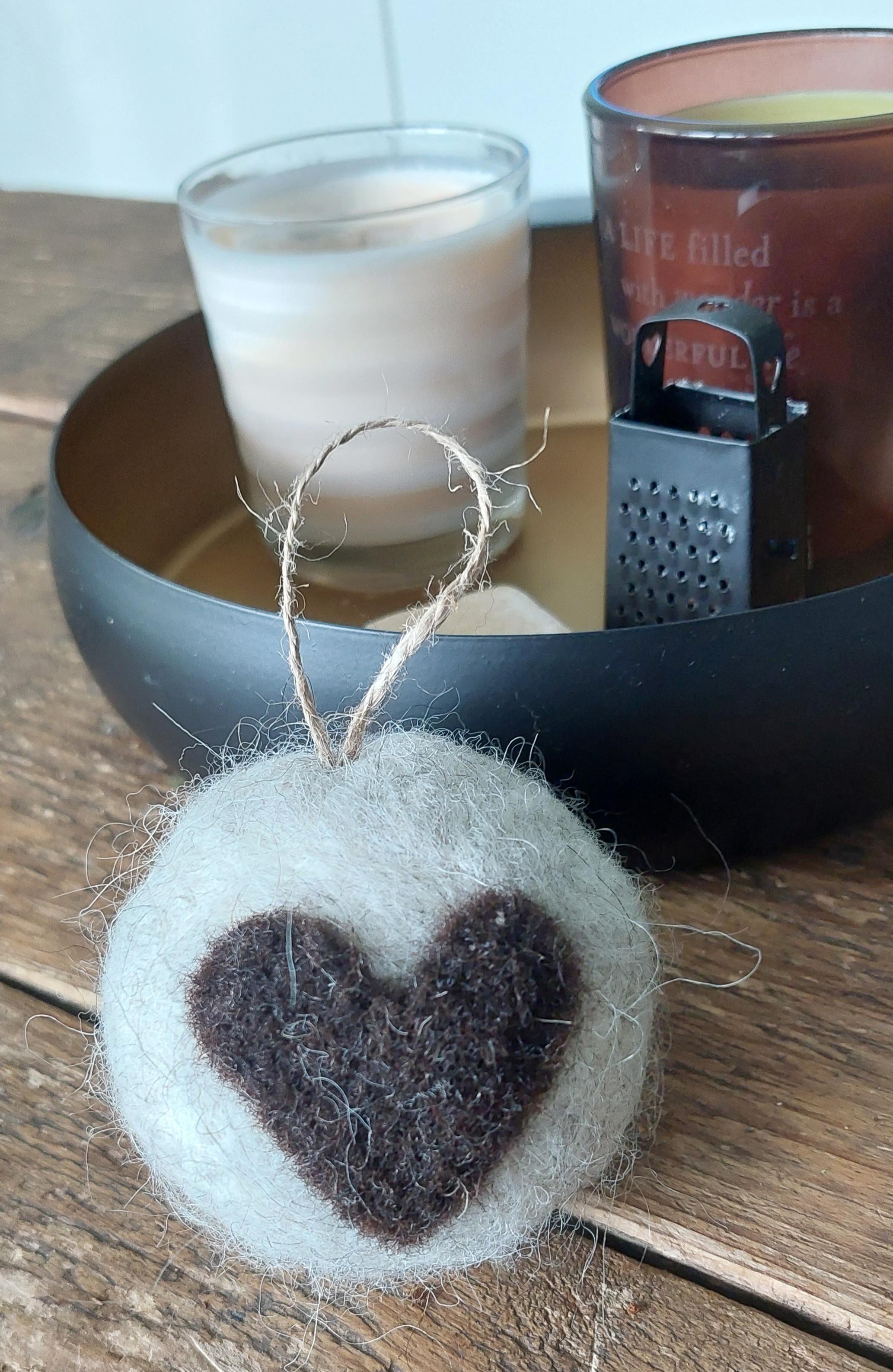 Workshop kerstballen vilten - Foto