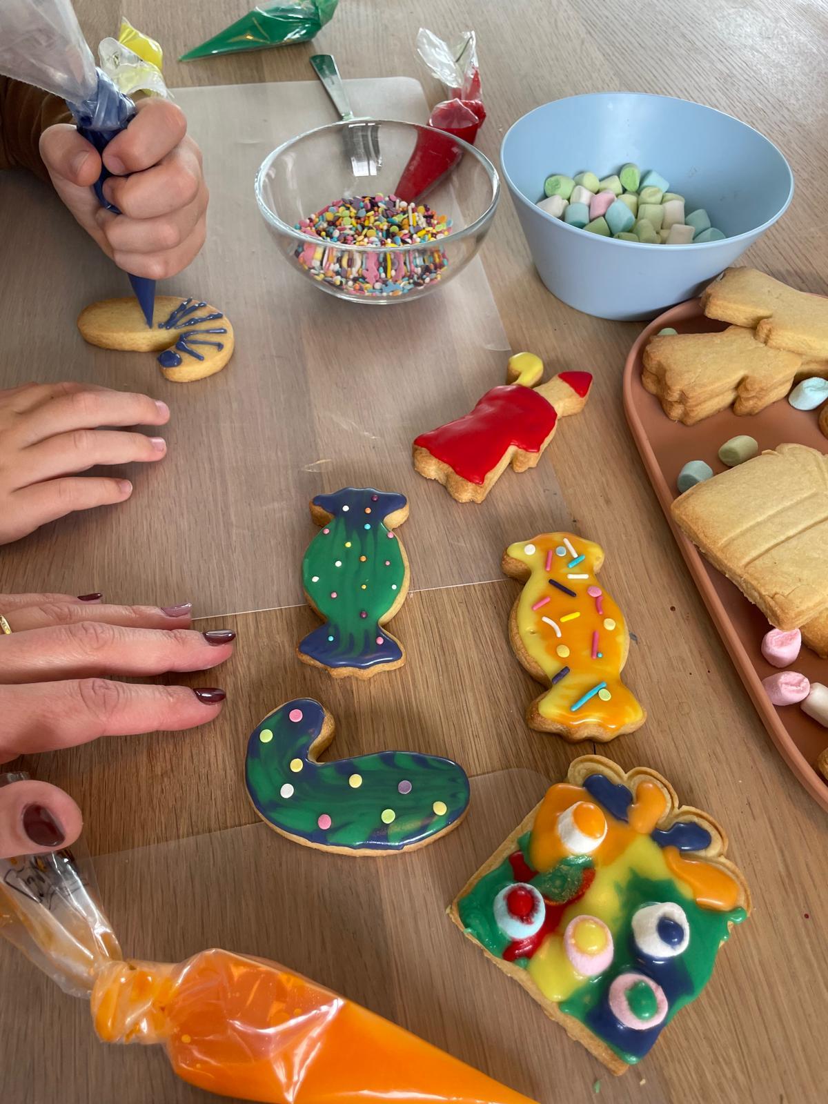 Sinterklaas koekjesatelier voor ouder en kind - Foto