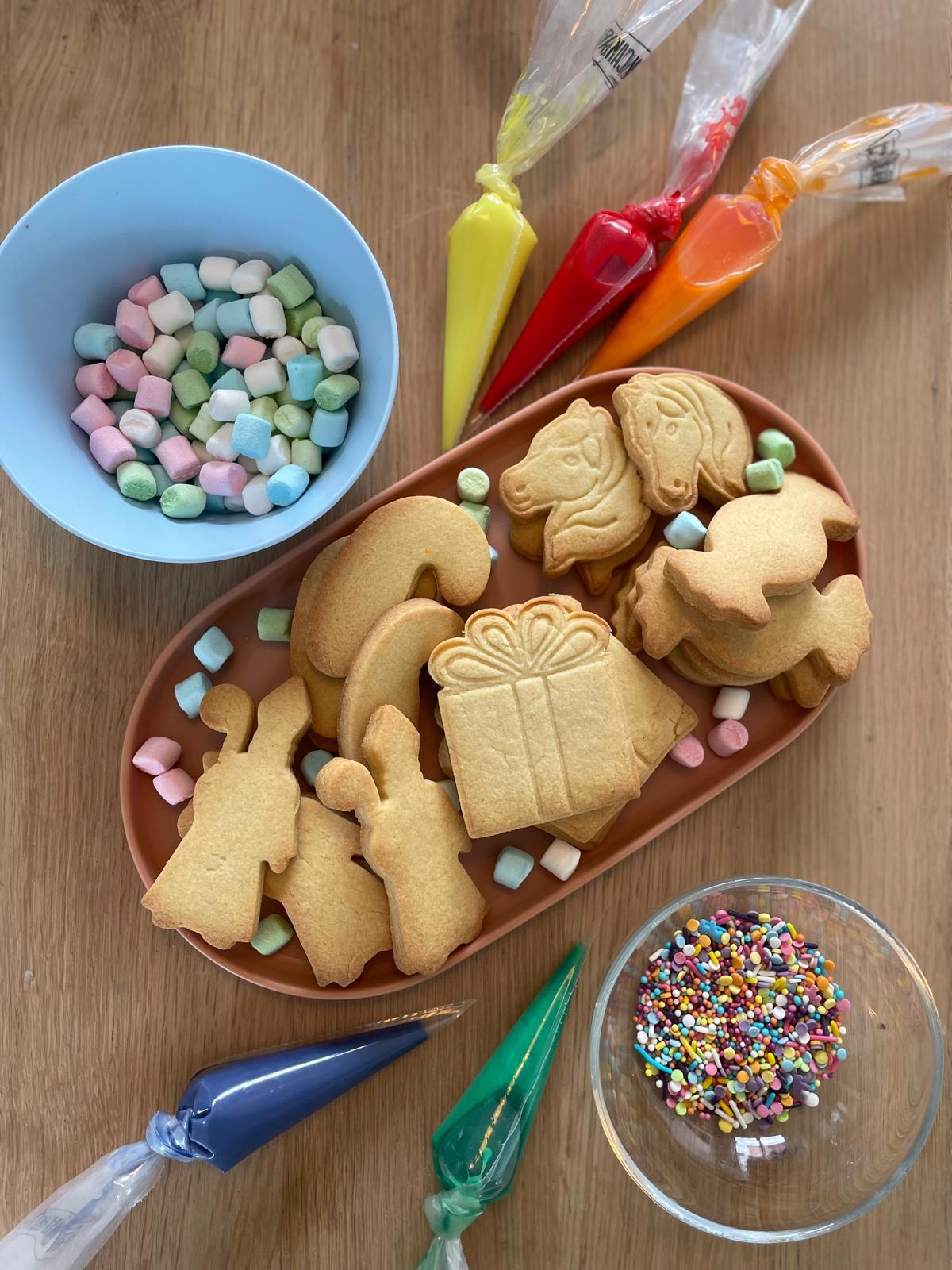 Sinterklaas koekjesatelier voor ouder en kind - Foto