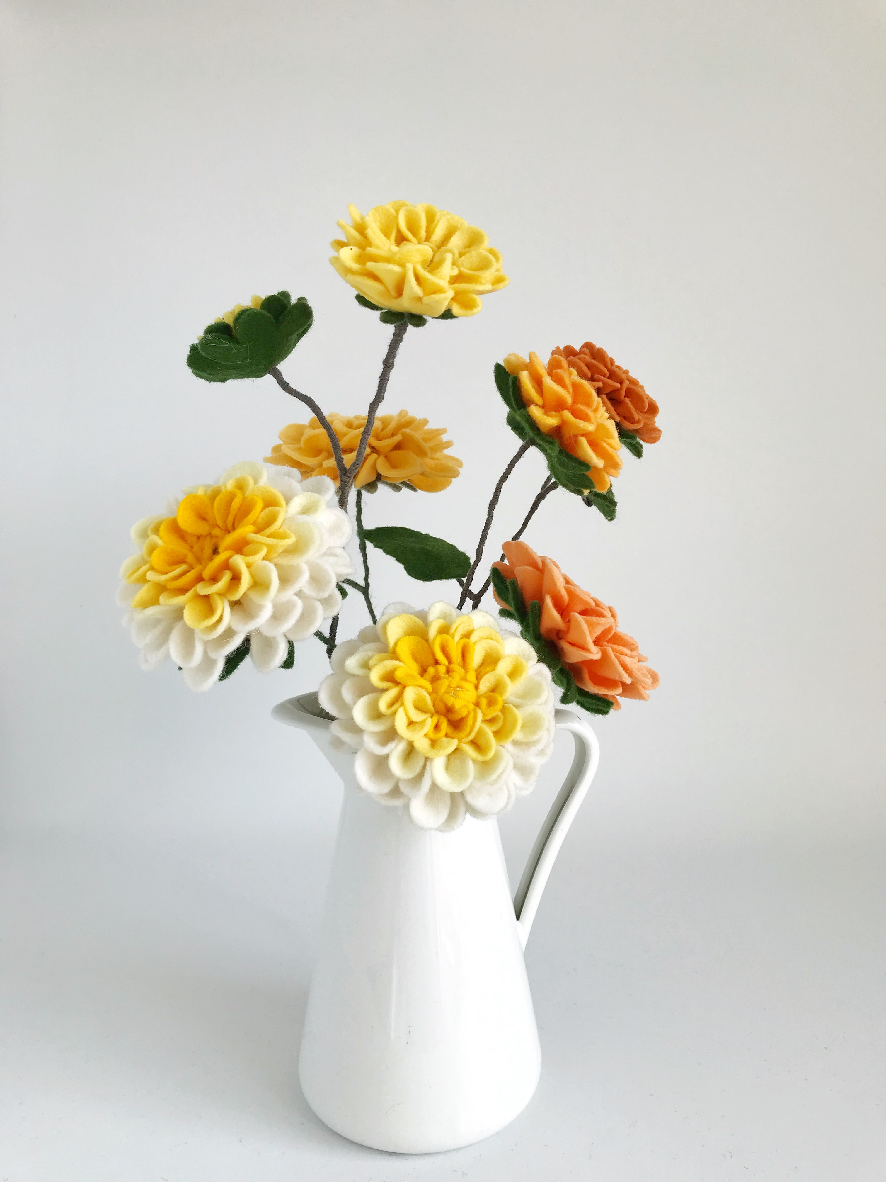 Workshop Viltbloemen boeket maken als teamuitje! - Foto