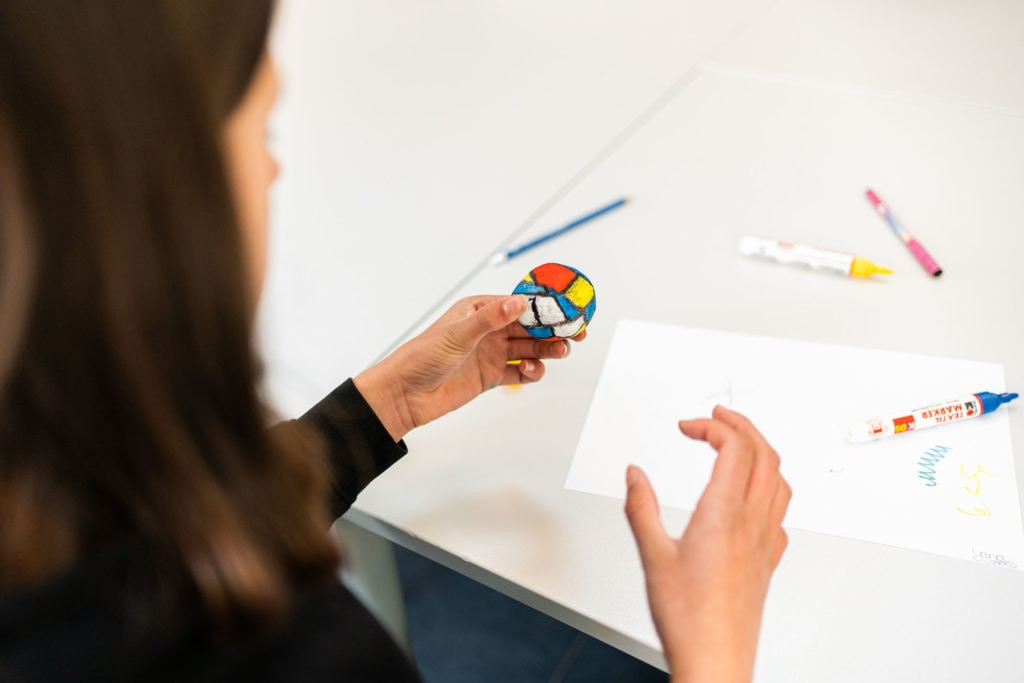 Workshop handletteren op materialen - Foto