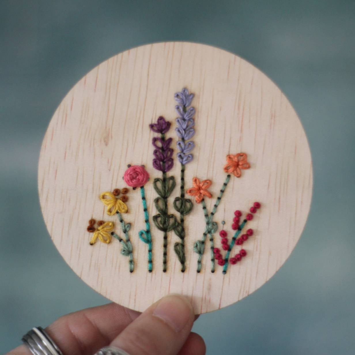 Workshop (groep) borduren op hout - Foto