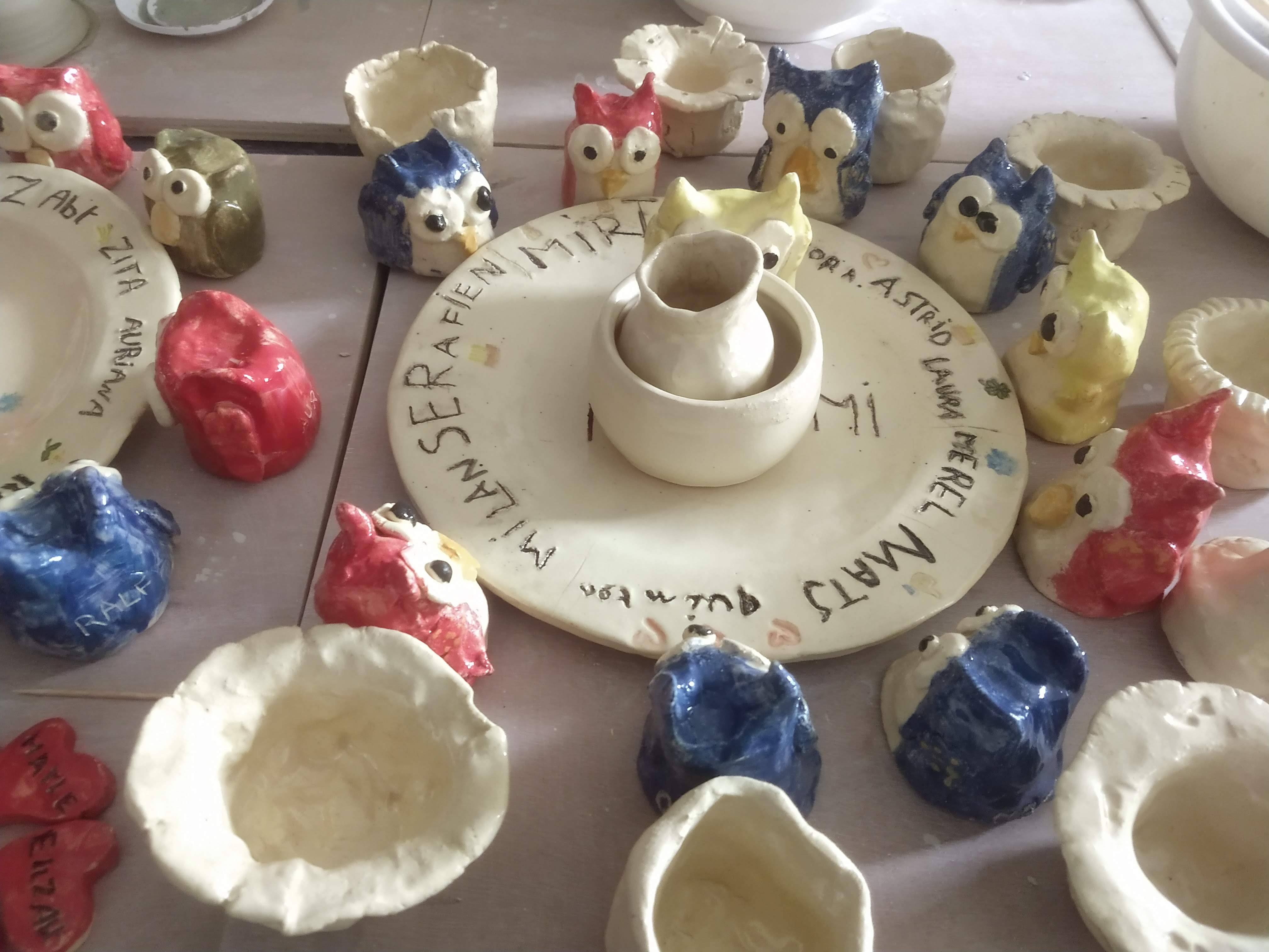 Kleileuk verjaardagsfeestje in het keramiek atelier (kids10- 15 jaar) - Foto