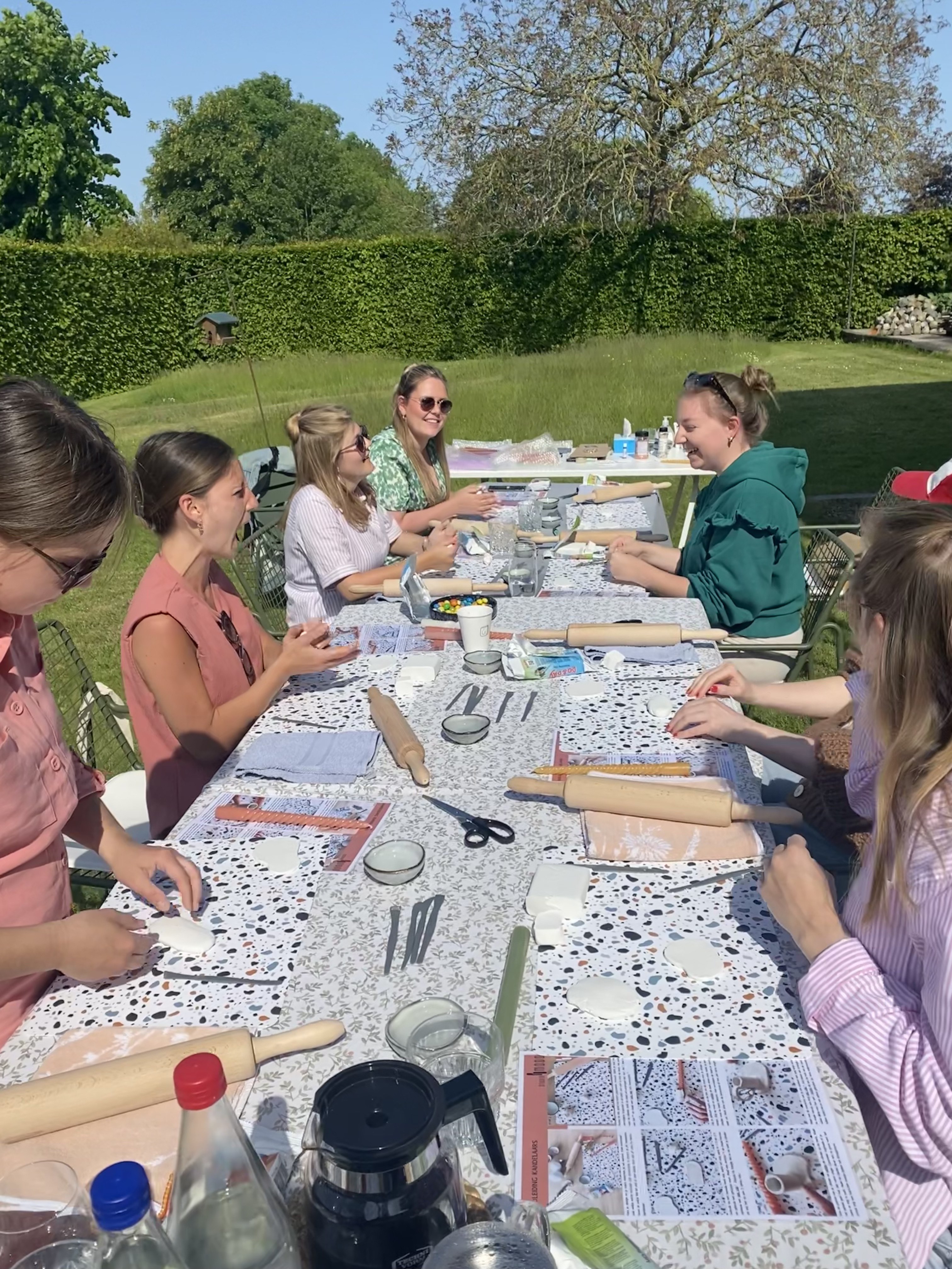 Workshop kaarsenhouders van luchtdrogende klei - Foto