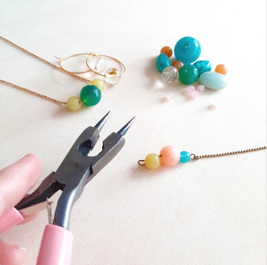 Workshop edelsteen sieraad maken - Foto